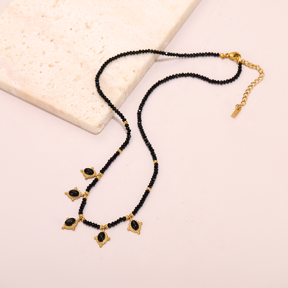 Handmade black flat crystal necklace with black natural stone pendant - Image 5